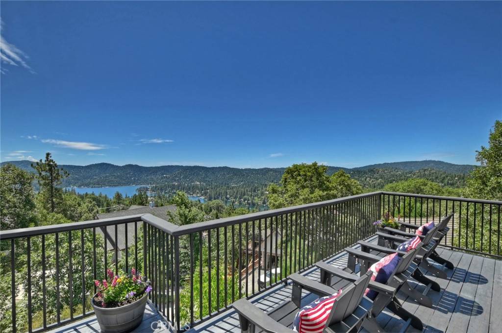 Lake Arrowhead, CA 92352,27729 Caribou DR