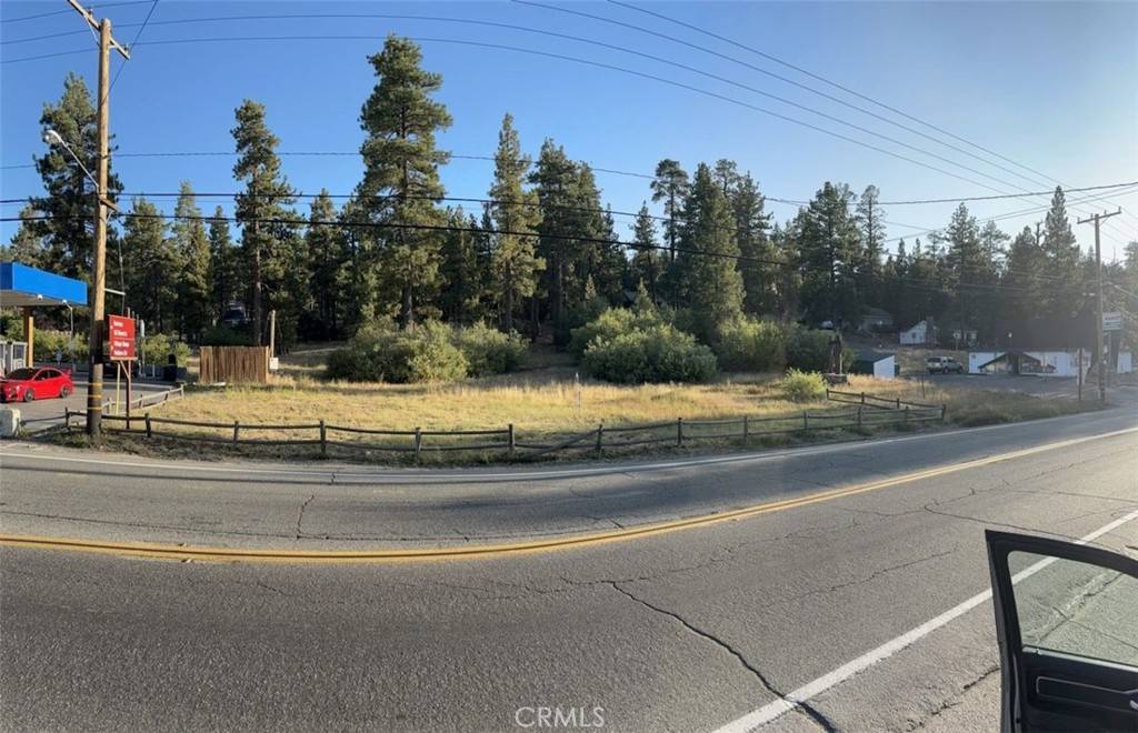 Big Bear Lake, CA 92315,40557 Big Bear Blvd BLVD