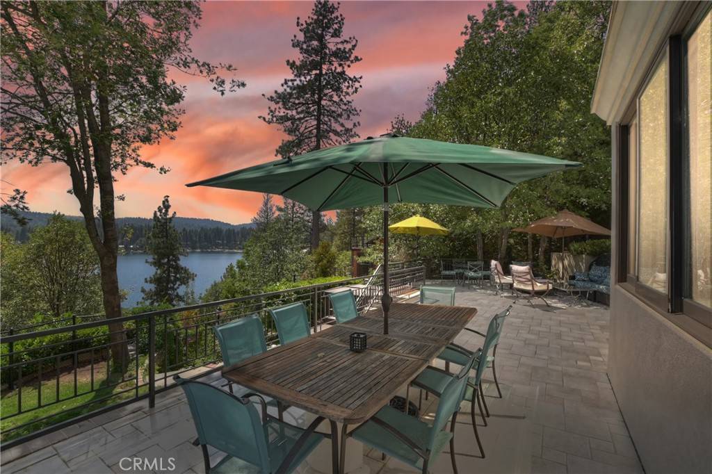 Lake Arrowhead, CA 92352,28175 North Shore RD