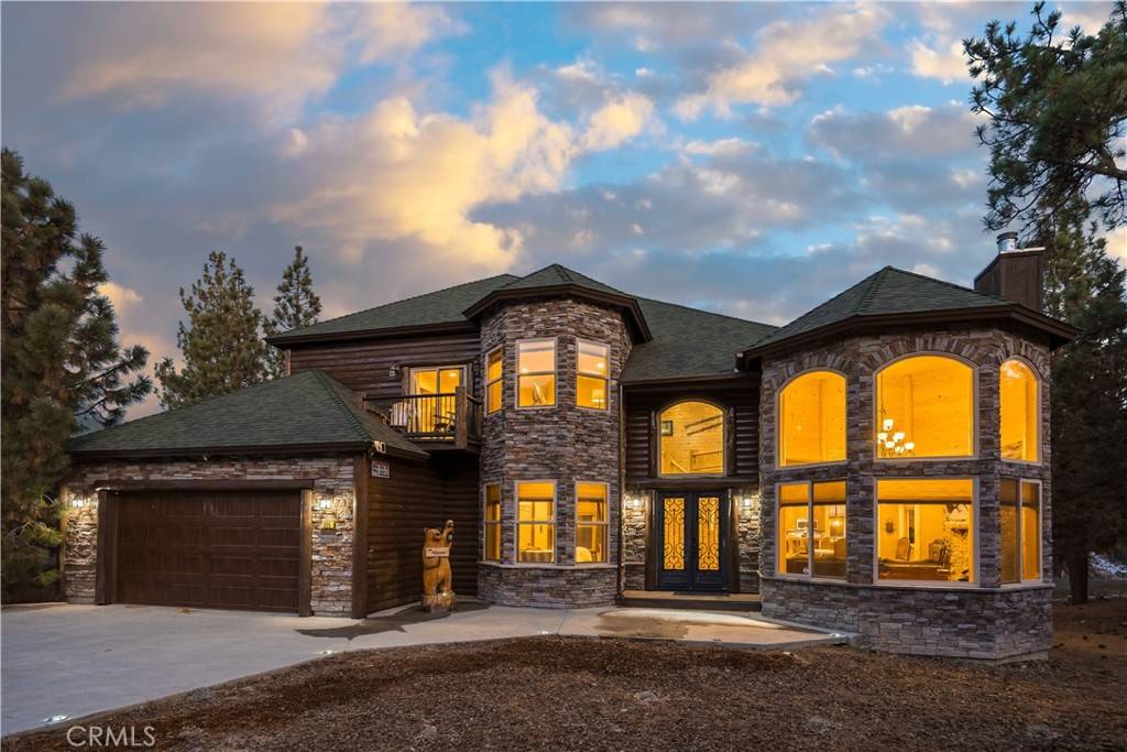 Big Bear Lake, CA 92315,325 Stoney Creek RD
