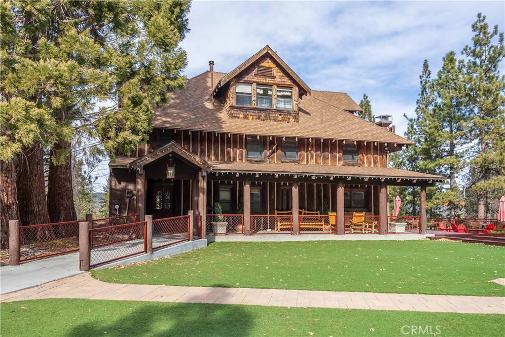Big Bear Lake, CA 92315,869 Knickerbocker RD