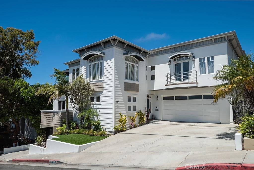 Hermosa Beach, CA 90254,909 8th ST