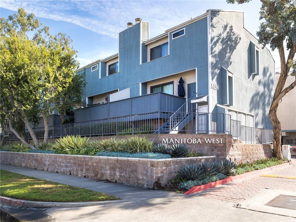 Playa Del Rey, CA 90293,8150 Manitoba ST #3