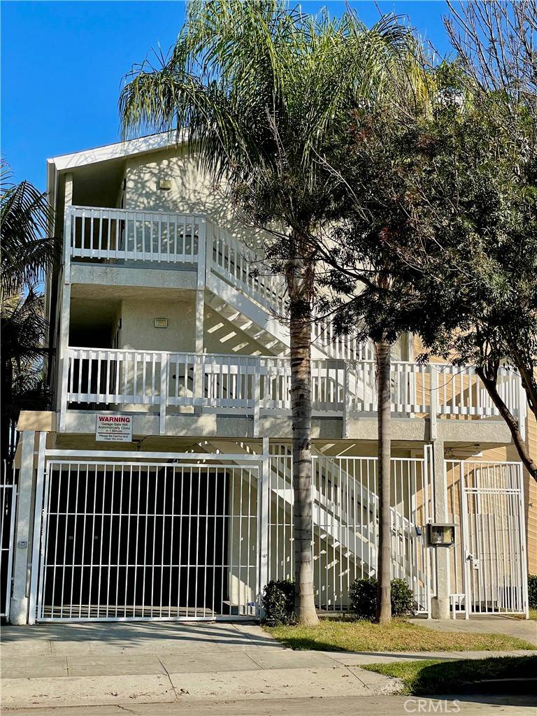 Long Beach, CA 90804,1140 Molino AVE #5