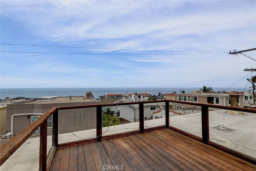 Manhattan Beach, CA 90266,316 1st PL