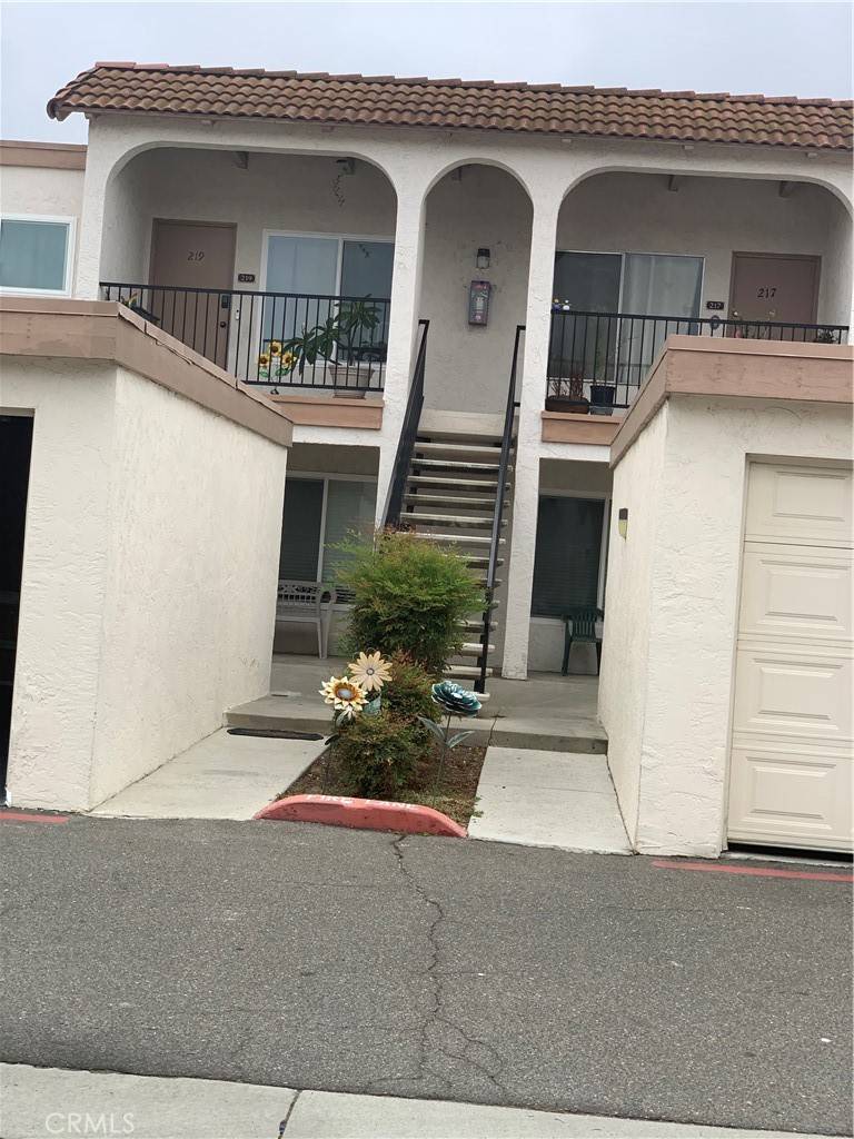 Vista, CA 92083,119 Candice PL