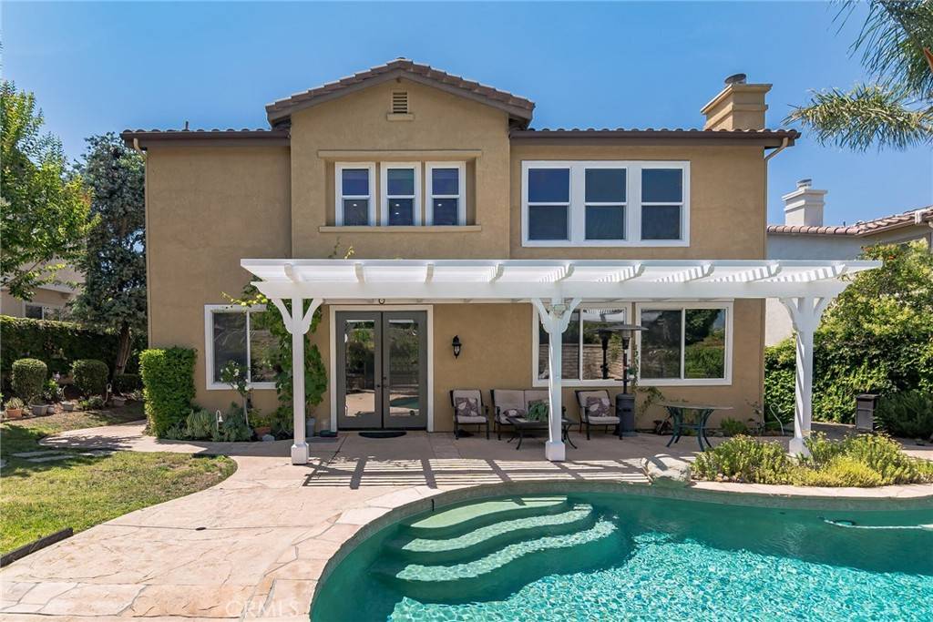 Newbury Park, CA 91320,394 Via Cresta