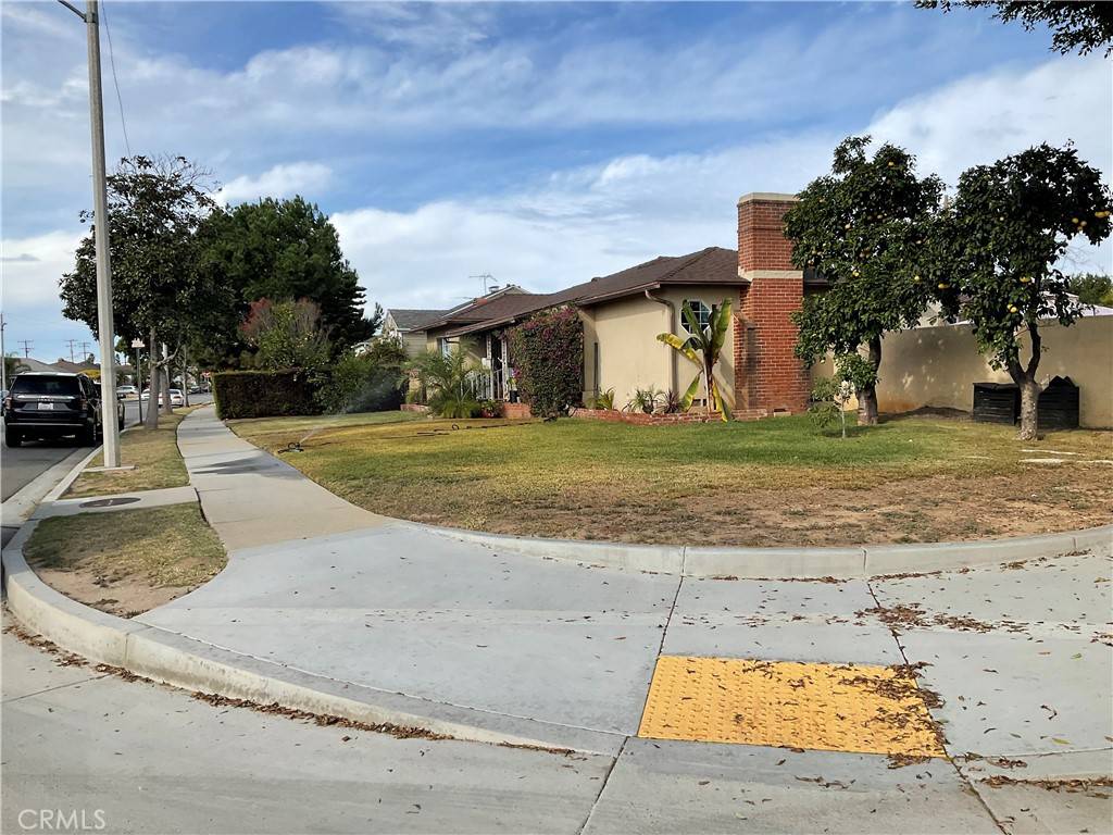 Montebello, CA 90640,3400 Via San Delarro