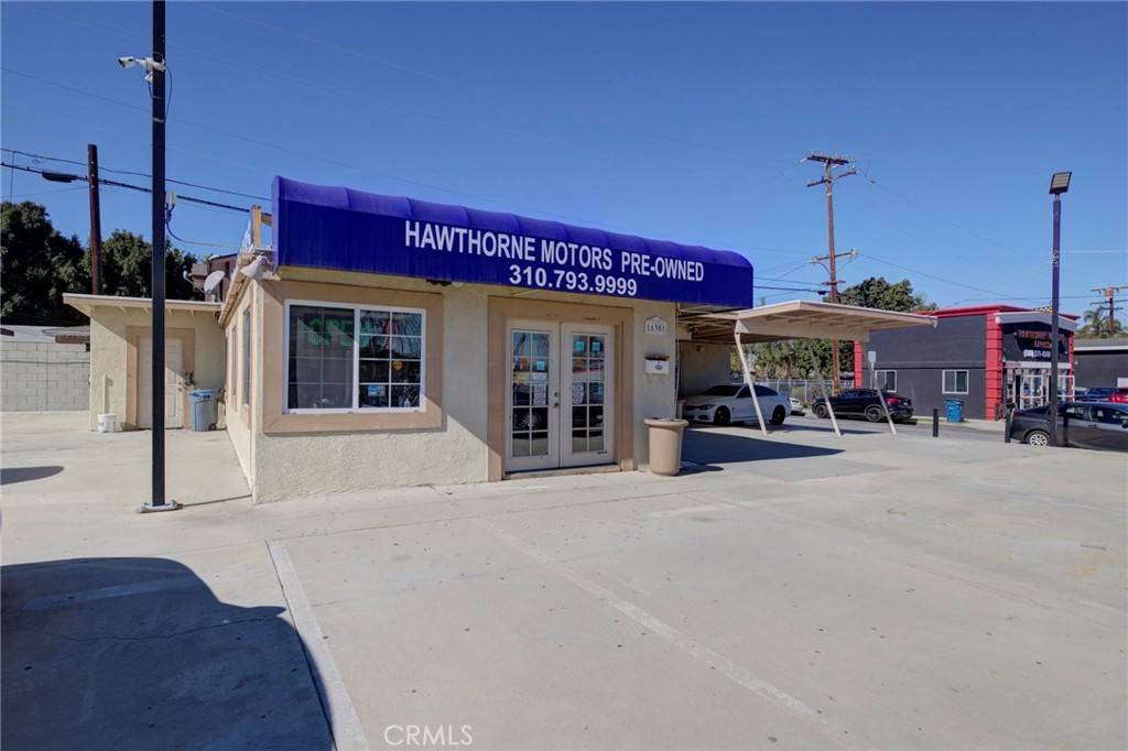 Lawndale, CA 90260,16301 W Hawthorne BLVD