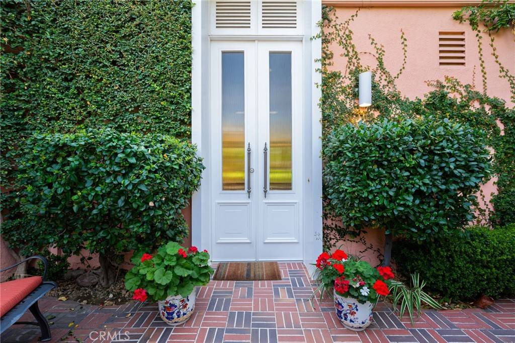 Palm Desert, CA 92260,47467 Tangier DR