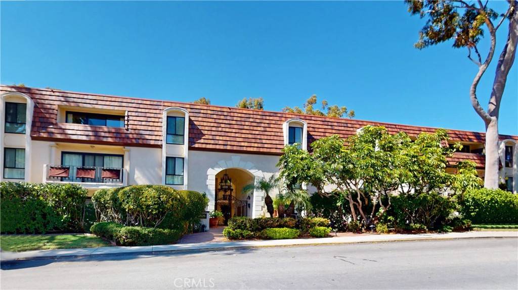 Palos Verdes Estates, CA 90274,2525 Via Campesina #304