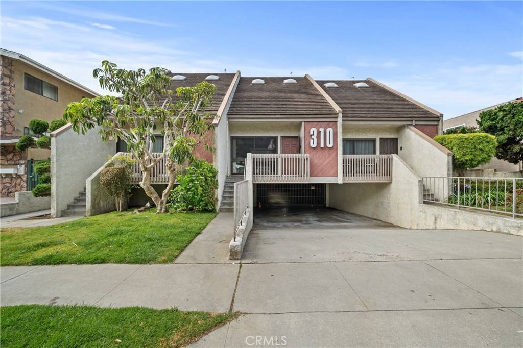 El Segundo, CA 90245,310 W Imperial AVE #4