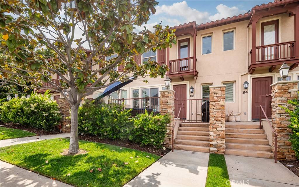 Redondo Beach, CA 90277,88 Palos Verdes Blvd