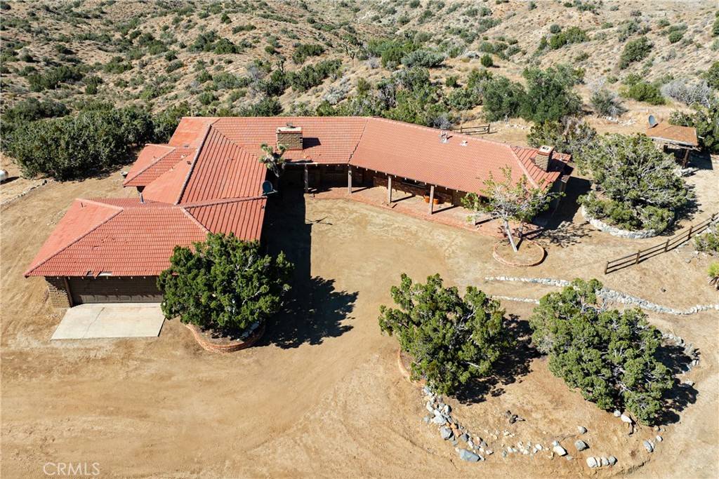 Pearblossom, CA 93553,3066 Longview RD