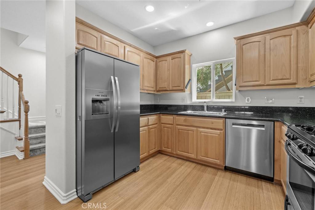 El Segundo, CA 90245,328 E Imperial AVE #1