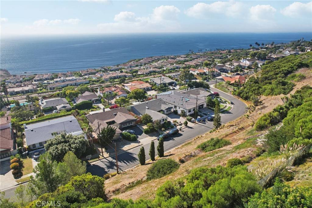 Rancho Palos Verdes, CA 90275,30637 Rue Valois