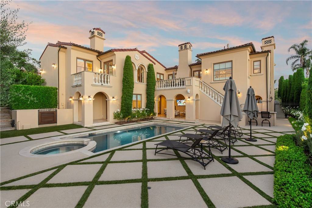 Palos Verdes Estates, CA 90274,1425 Via Galicia