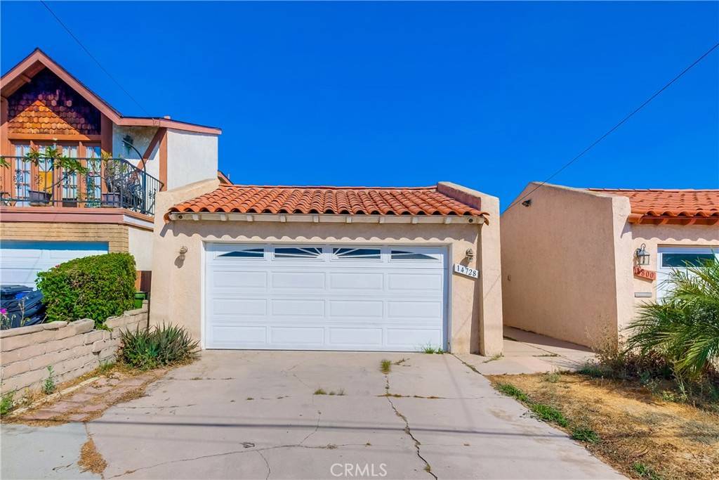 Lawndale, CA 90260,14728 Mansel AVE