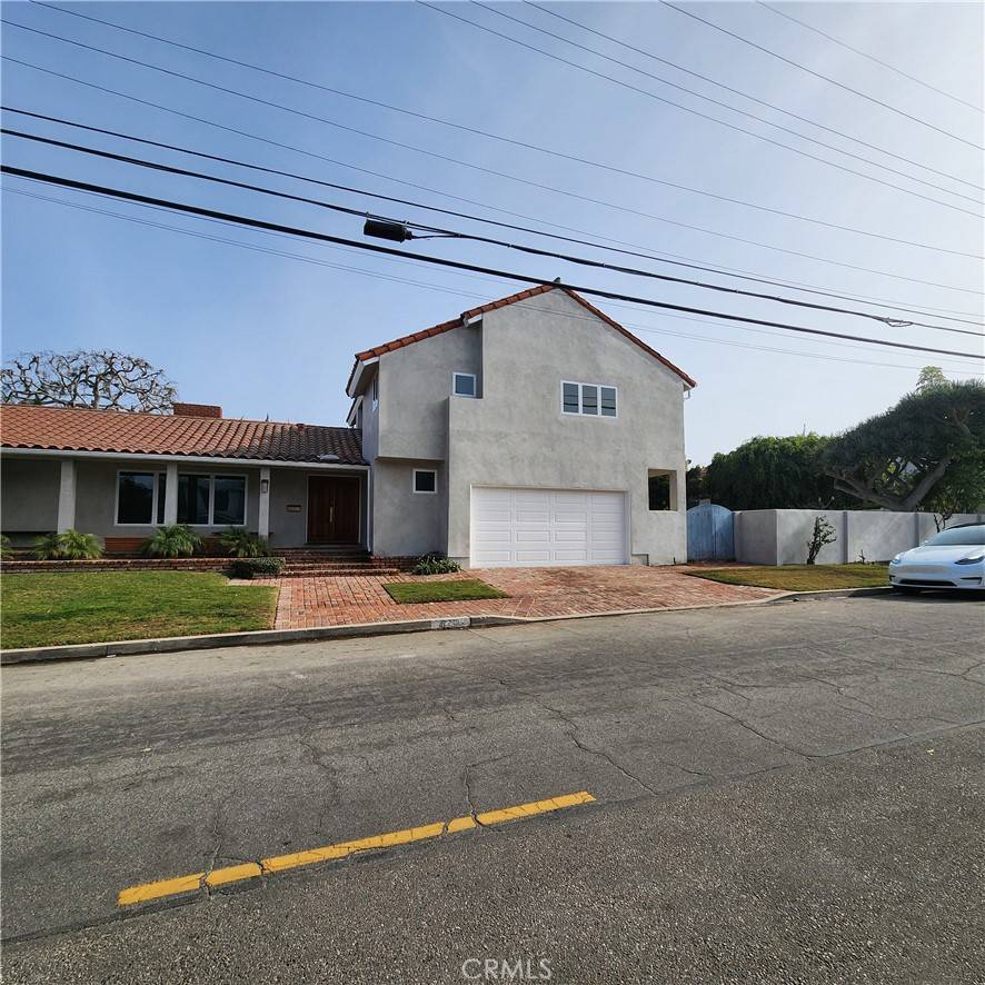 Manhattan Beach, CA 90266,826 N Dianthus ST