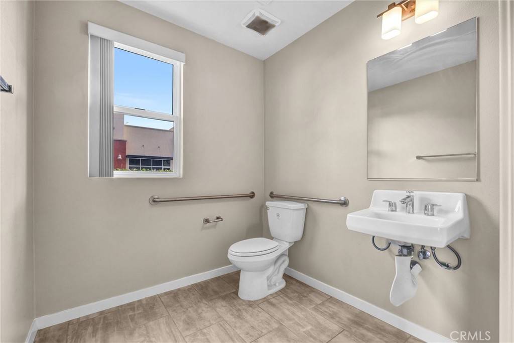 Gardena, CA 90248,1602 W Artesia SQ #A