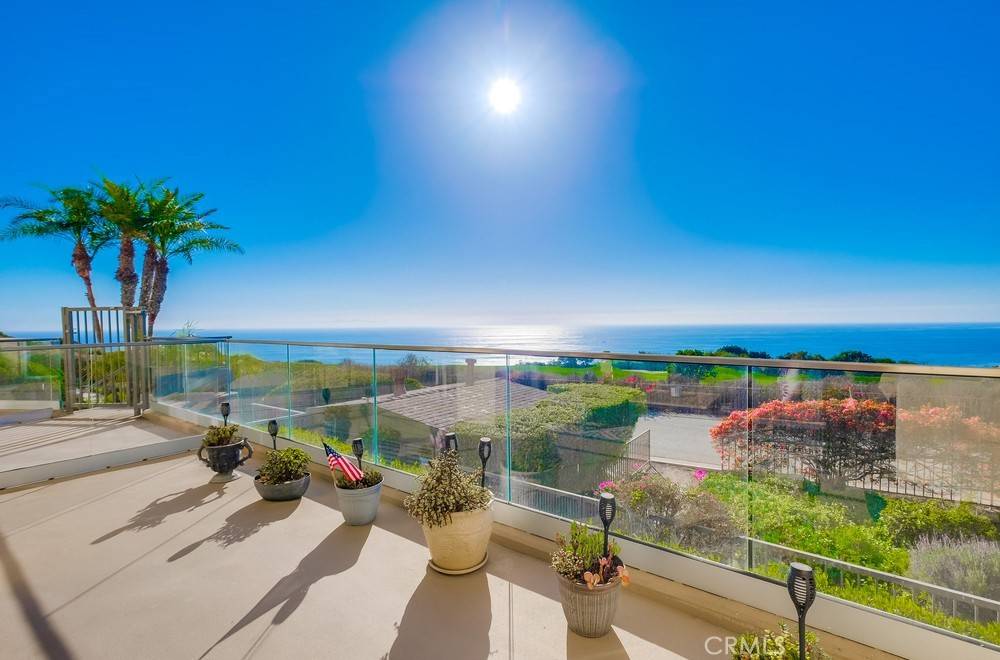 Rancho Palos Verdes, CA 90275,3200 La Rotonda DR #105