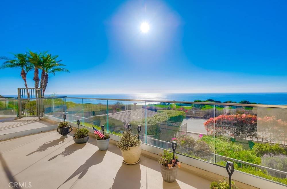 Rancho Palos Verdes, CA 90275,3200 La Rotonda DR #105