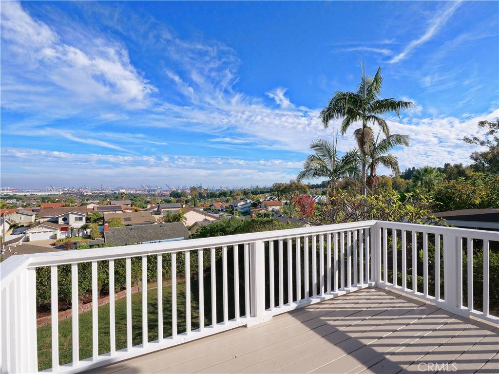 Rancho Palos Verdes, CA 90275,28708 Mount Sawtooth DR