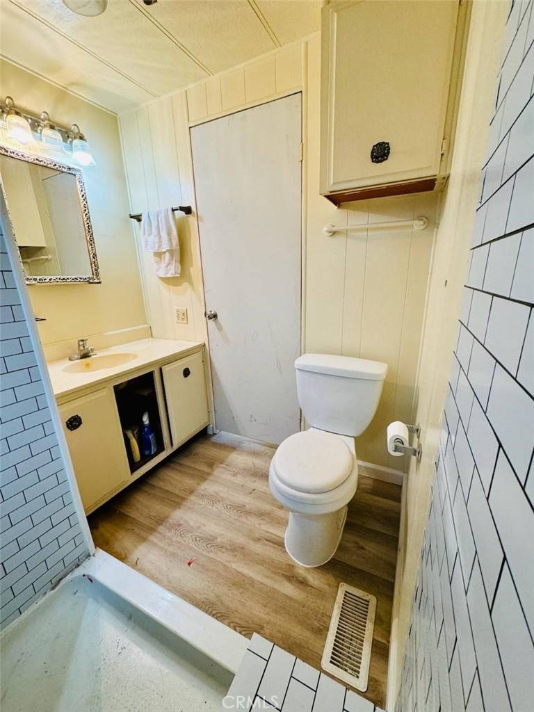 Bodfish, CA 93205,218 Park WAY
