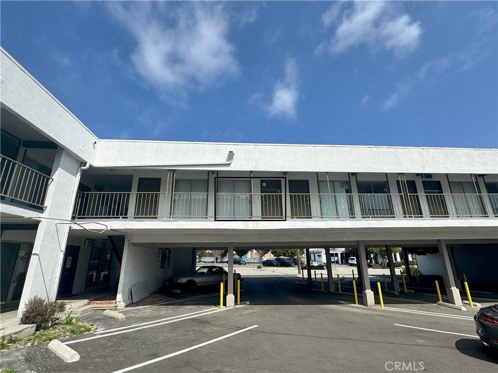 San Pedro, CA 90731,555 W 9th ST #13
