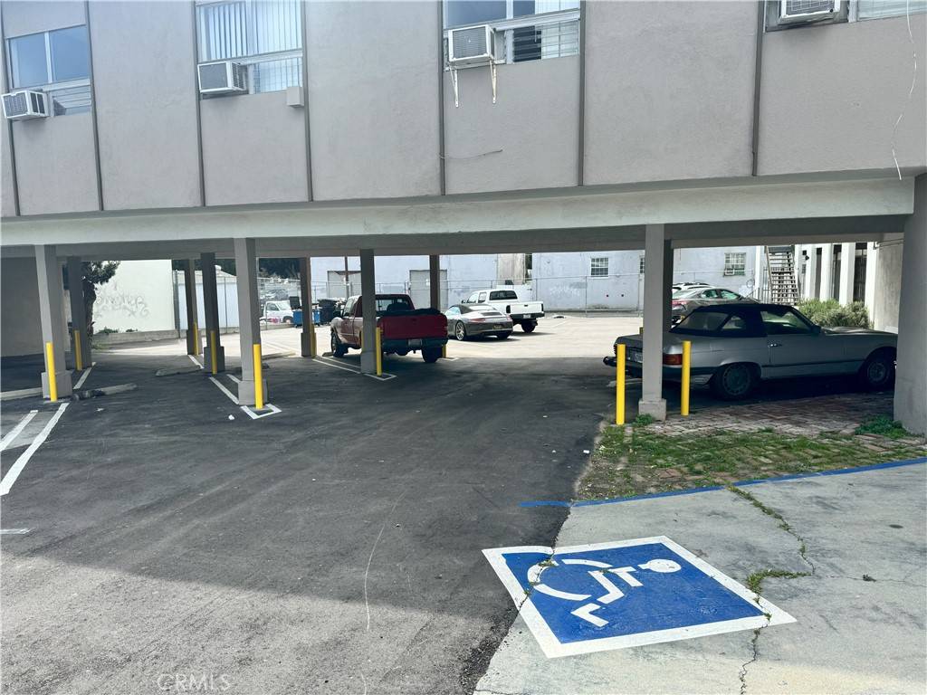 San Pedro, CA 90731,555 W 9th ST #20