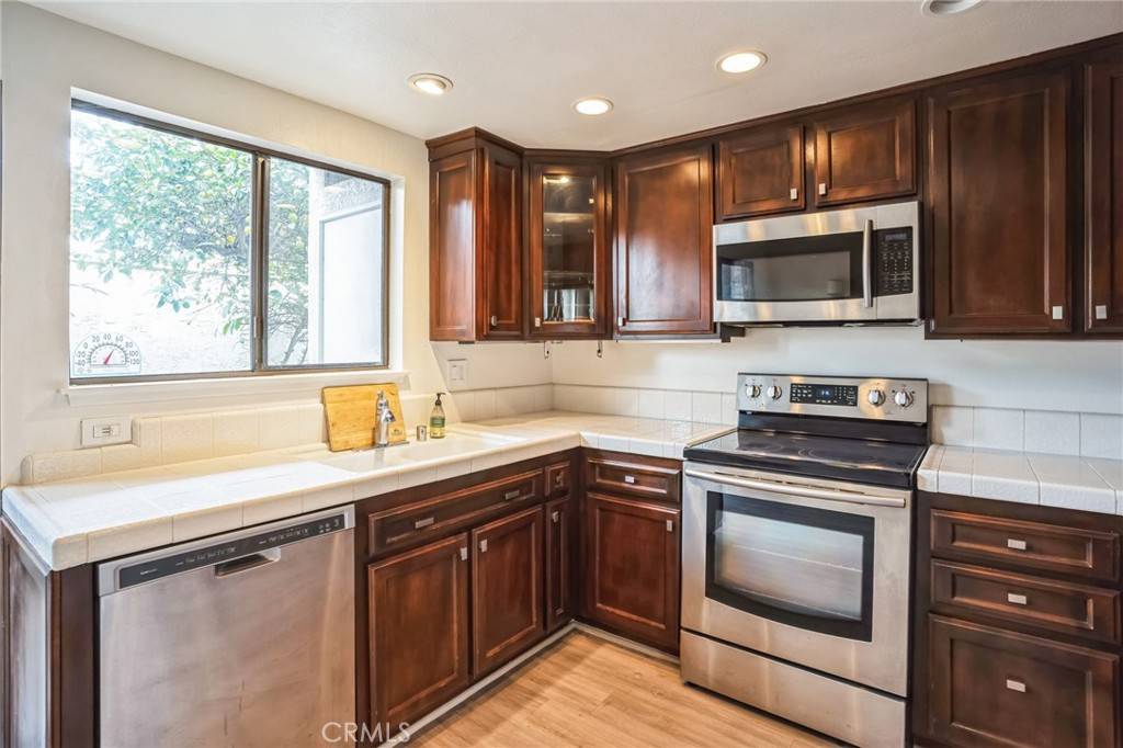 Rancho Palos Verdes, CA 90275,28031 Ridgebluff CT