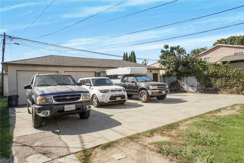 Lynwood, CA 90262,3566 Mulford AVE #1
