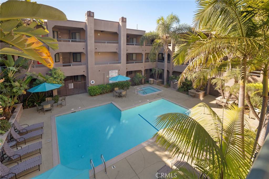 Playa Del Rey, CA 90293,8300 Manitoba ST #222