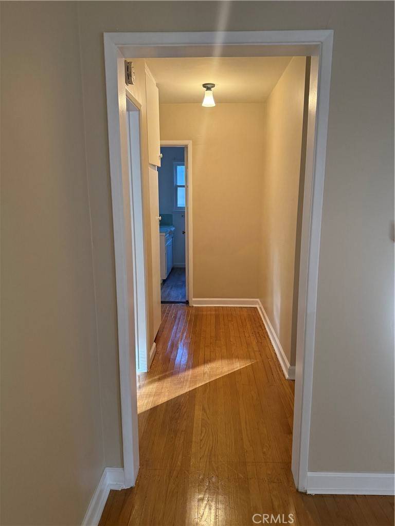 Long Beach, CA 90803,235 Belmont AVE #2