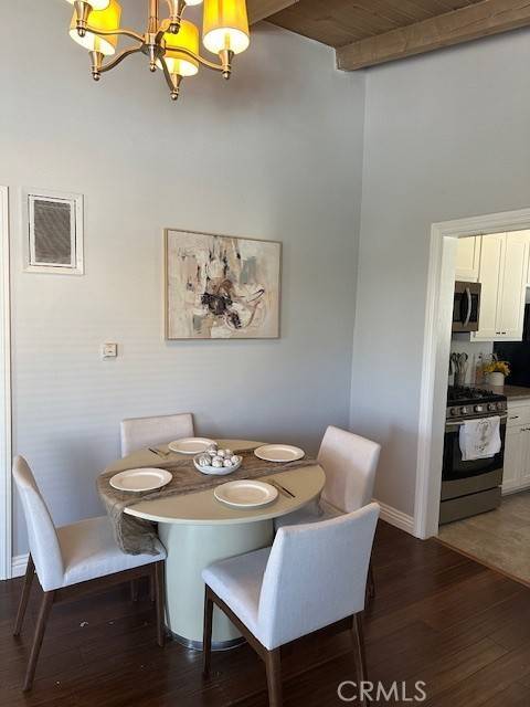 Venice, CA 90292,3315 Strongs DR #B