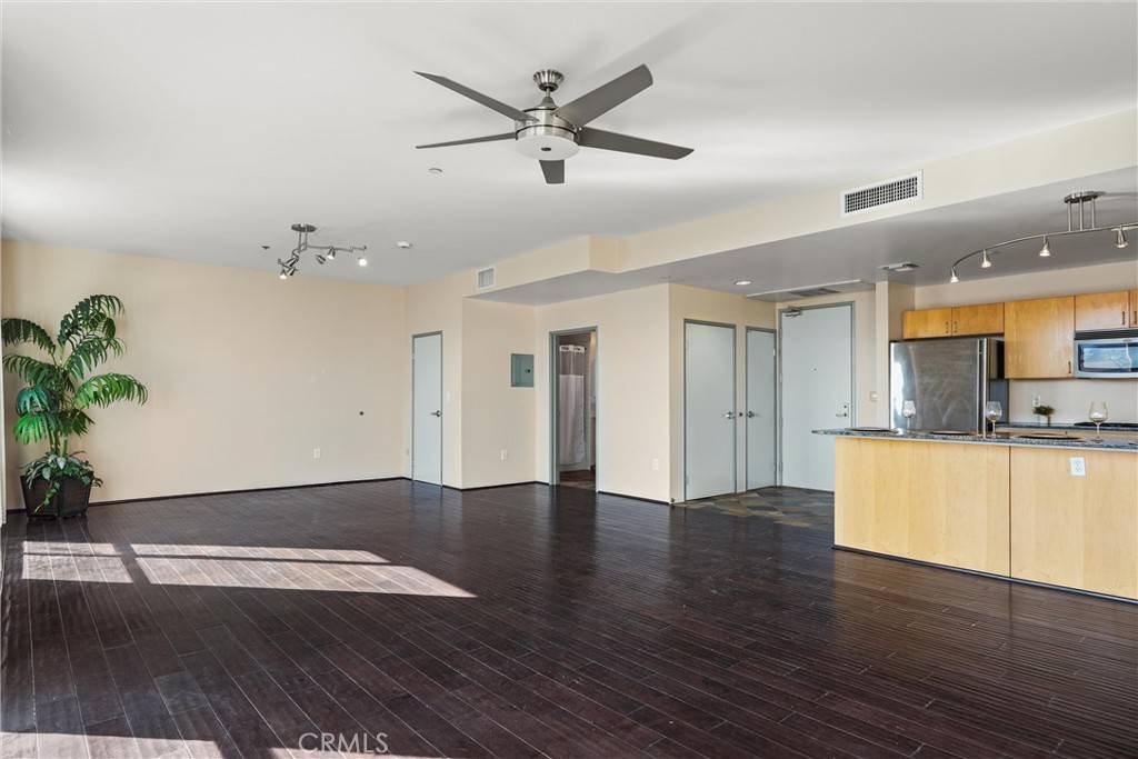 San Pedro, CA 90731,285 W 6th ST #426
