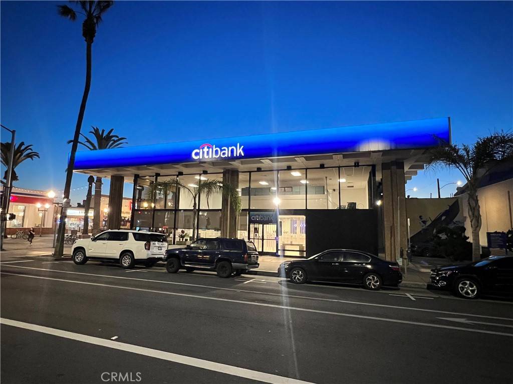 Hermosa Beach, CA 90254,81 Pier AVE
