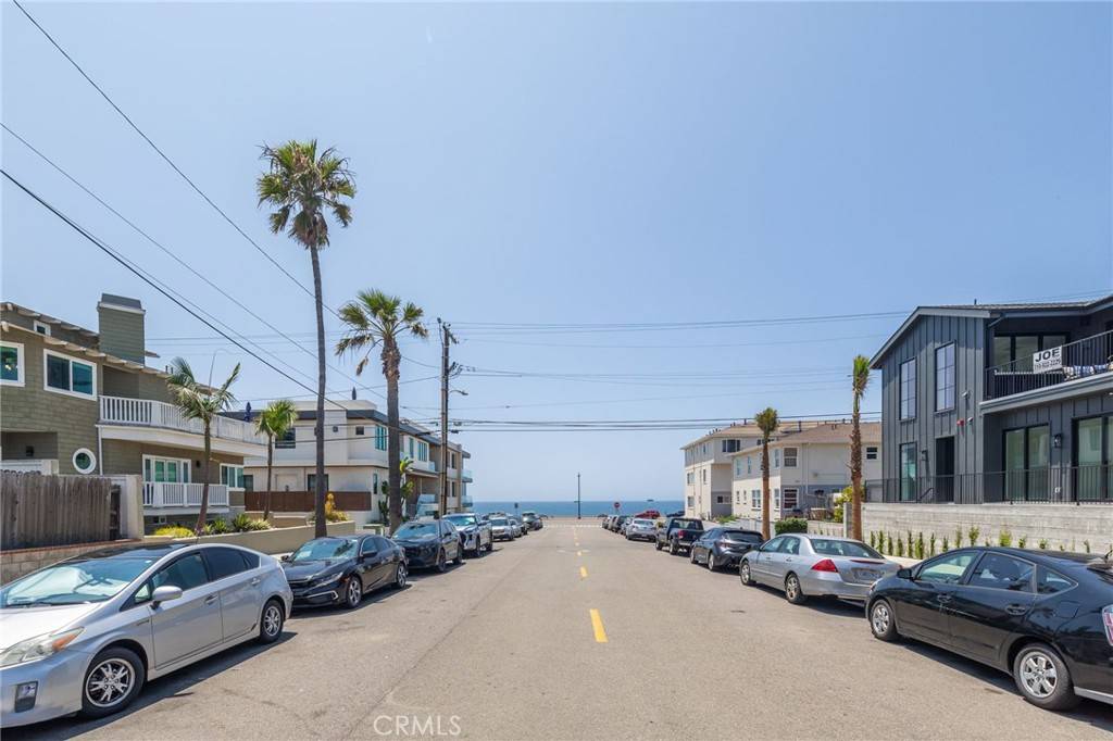 Redondo Beach, CA 90277,104 Avenue G #A