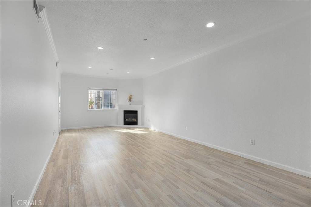 Harbor City, CA 90710,1437 Lomita BLVD #126