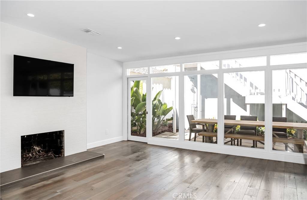 Manhattan Beach, CA 90266,525 21st St