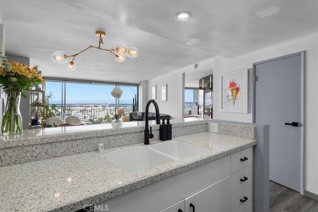 700 E Ocean BLVD #2902 Long Beach, CA 90802