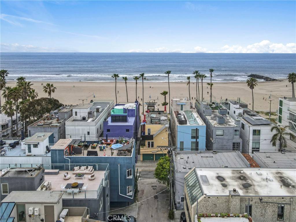 Venice, CA 90291,12 1/2 25th PL