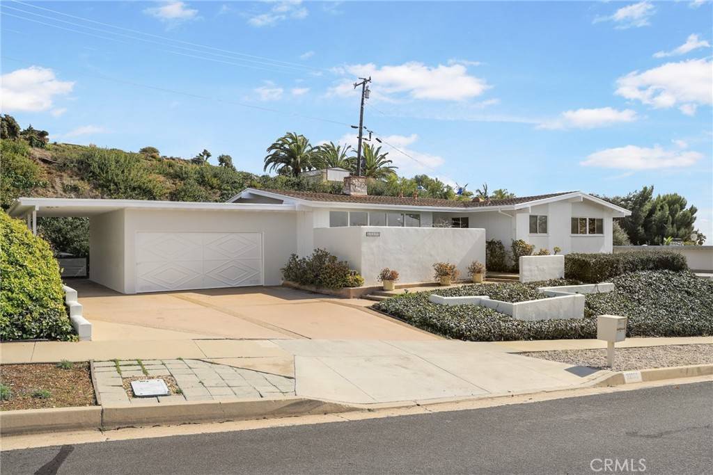 Rancho Palos Verdes, CA 90275,32322 Conqueror DR