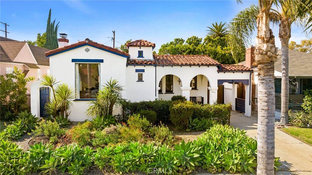 Los Angeles, CA 90034,2431 S Holt AVE