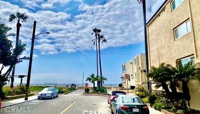 Hermosa Beach, CA 90254,15 15th ST #22