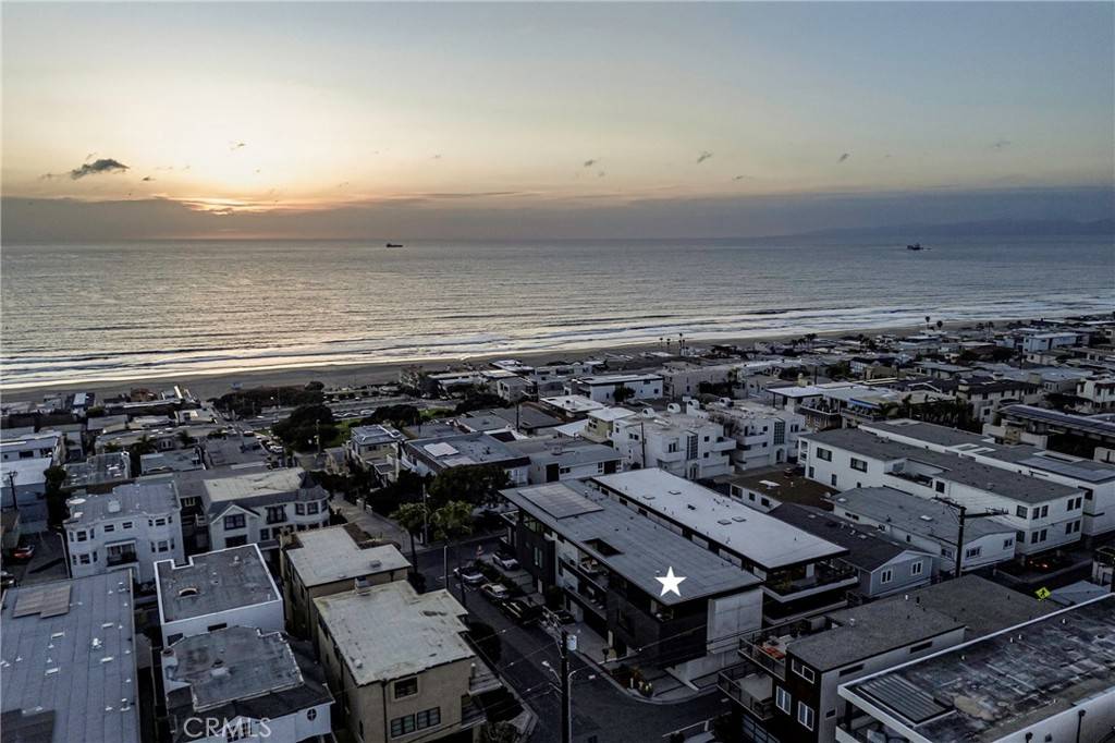 Manhattan Beach, CA 90266,405 26th ST