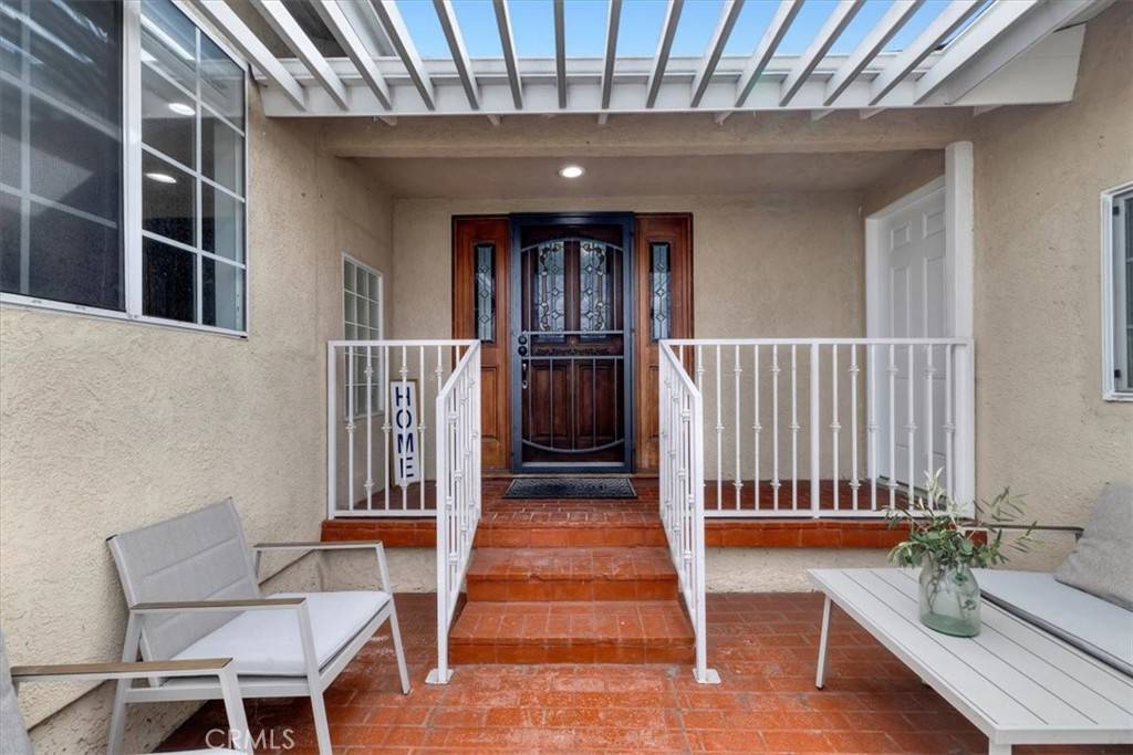 Carson, CA 90745,338 E 219th ST