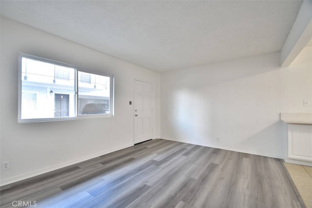 Manhattan Beach, CA 90266,1818 12th ST