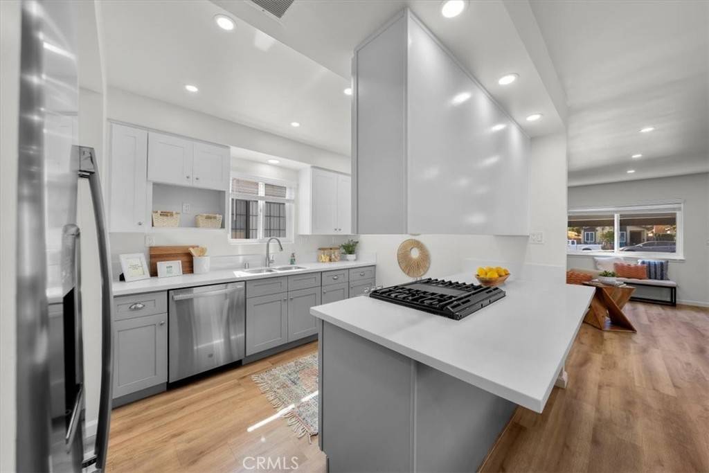Lawndale, CA 90260,14508 Burin AVE