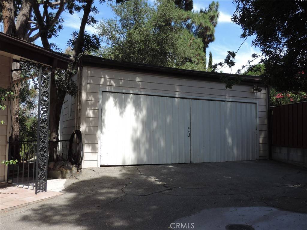 Topanga, CA 90290,1525 Fernwood Pacific DR
